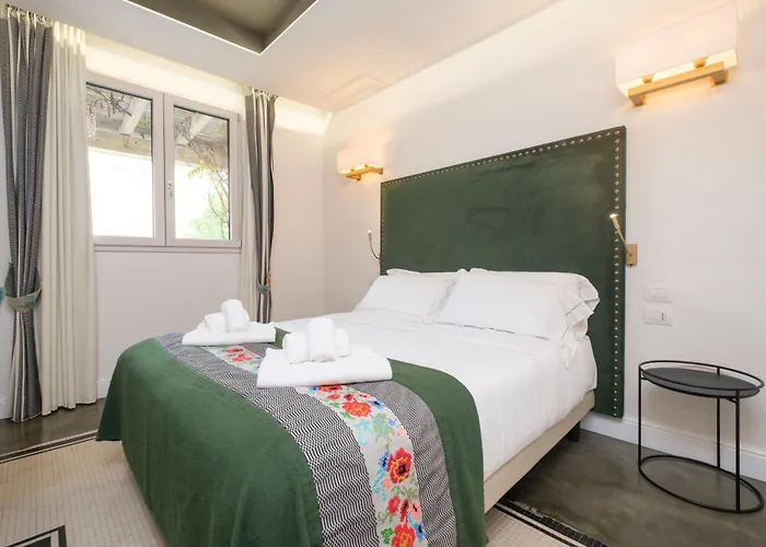 Nocleg ze śniadaniem Kemani Sara - Boutique