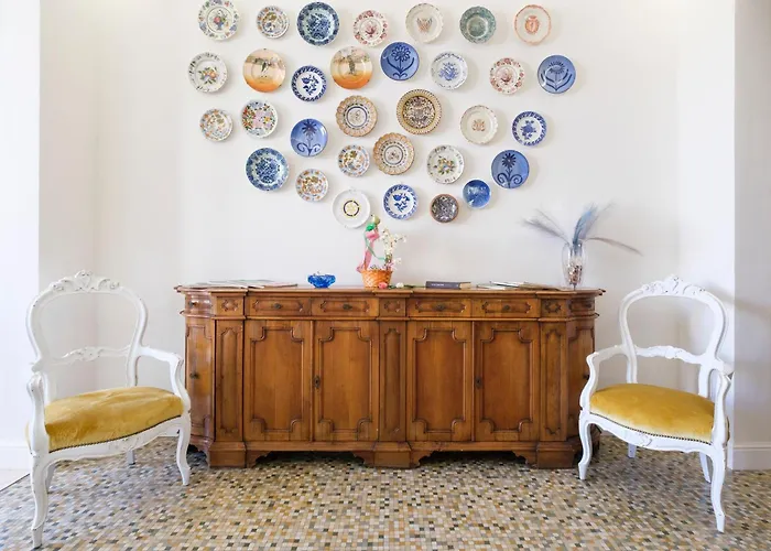 Nocleg ze śniadaniem Kemani Sara - Boutique 4*