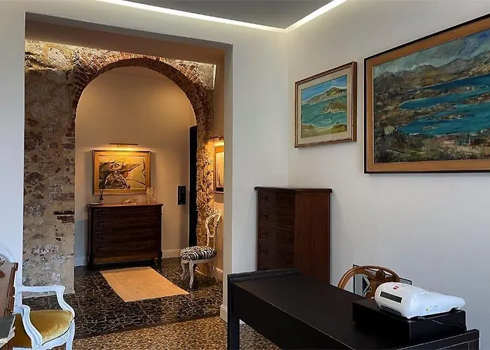 Kemani Sara - Boutique Nocleg ze śniadaniem 4*