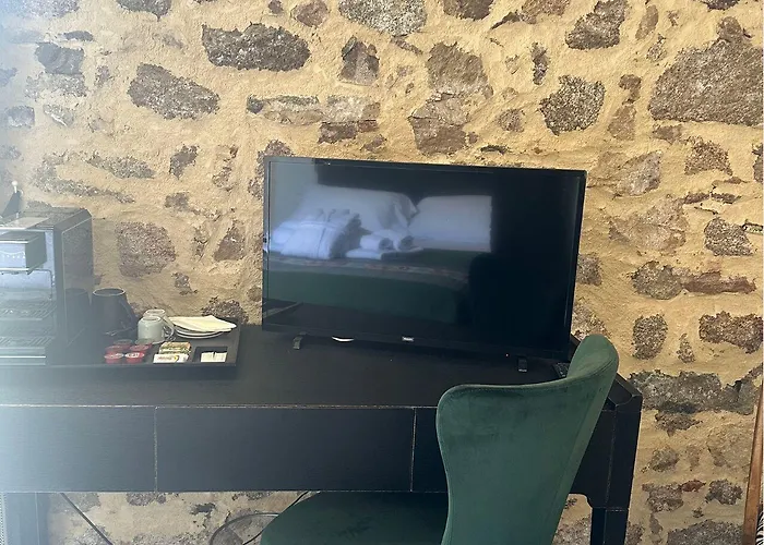 Kemani Sara - Boutique Olbia