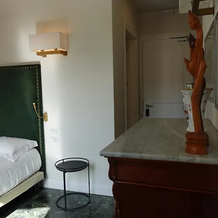 Bed & Breakfast Kemani Sara
