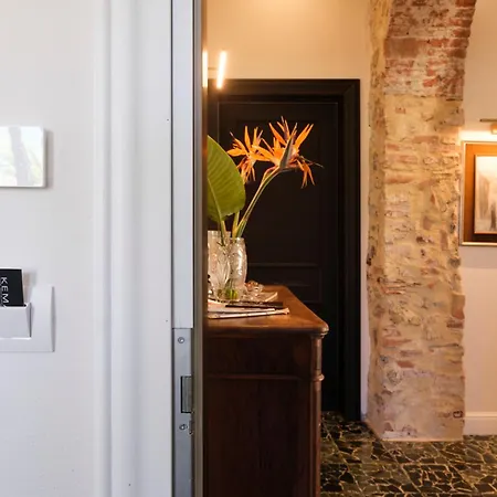 Kemani Sara - Boutique 4* أولبيا