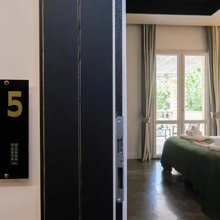 Kemani Sara - Boutique 4* أولبيا