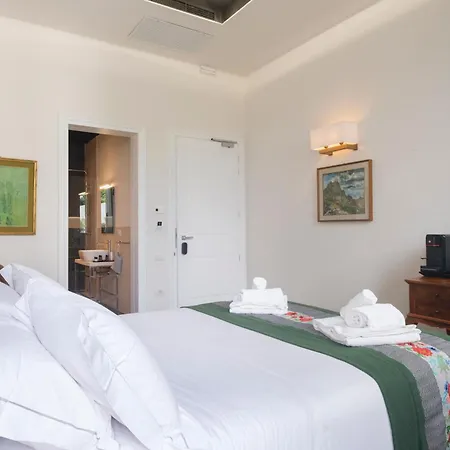 Kemani Sara Bed & Breakfast